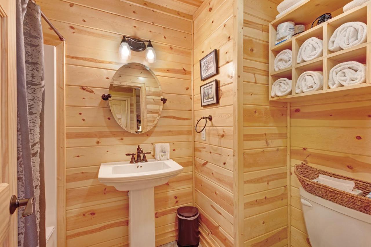 Kingfisher Cove Cabin 2 ソーガタック エクステリア 写真